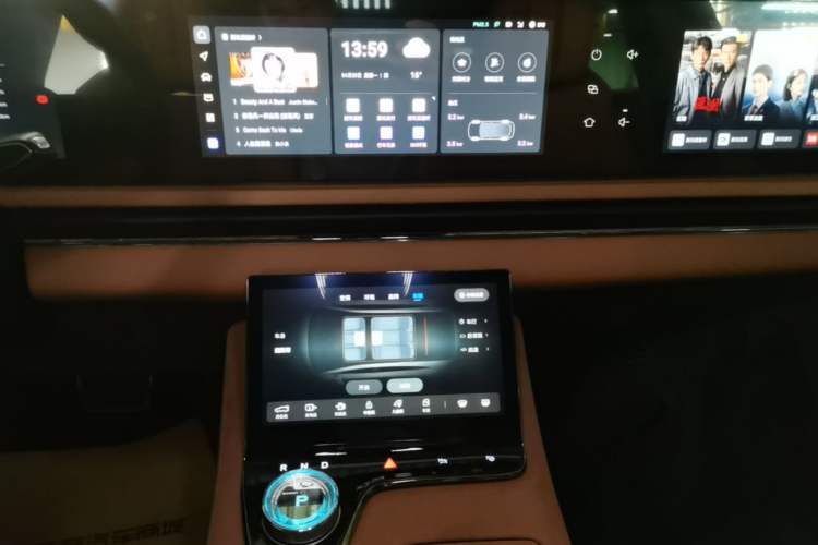 Used VOYAH PASSION 2024 PHEV Four-Wheel Drive Ultra-Long Range Flagship Model