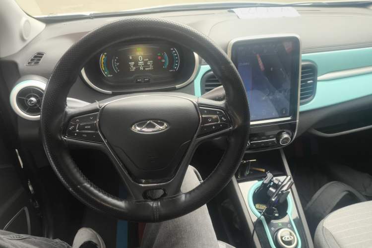 Used Chery QQ Little Ant 2021 150 000 Yuan Ant Fan Edition Ant Trend Version Lithium-Ion Battery