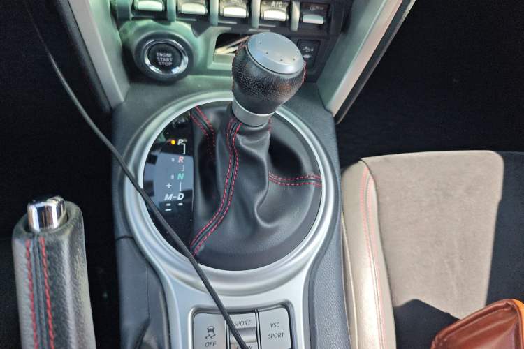 Used Toyota 86 2014 2.0L Automatic Luxury Version