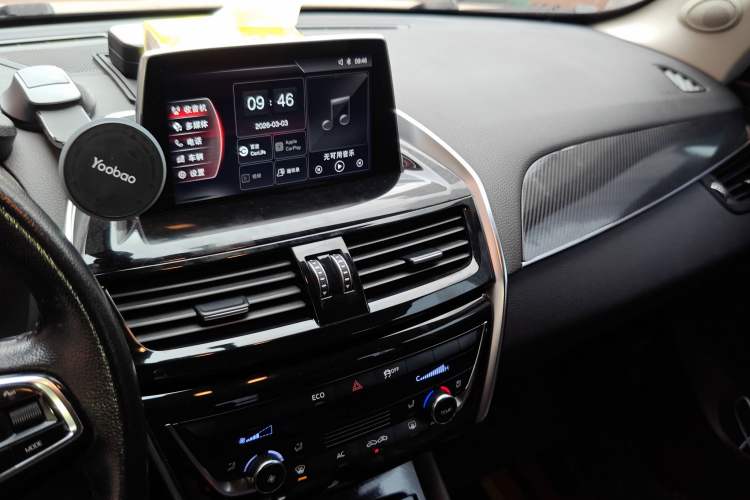 Used BORGWARD BX5 2017 20TGDI Automatic Two-Wheel Drive New Edition
