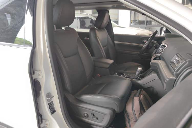 Used Jeep Grand Commander 2020 2.0T Two-Wheel Drive Leading Edition