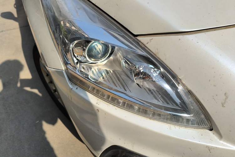 Used Peugeot 3008 2015 2.0L Automatic Classic Edition