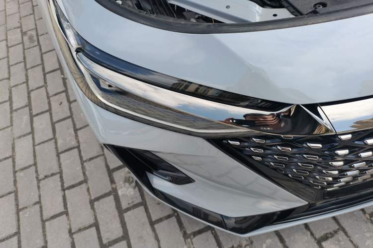 Used Chery Fengyun A8 2025 Model 70km Basic Version