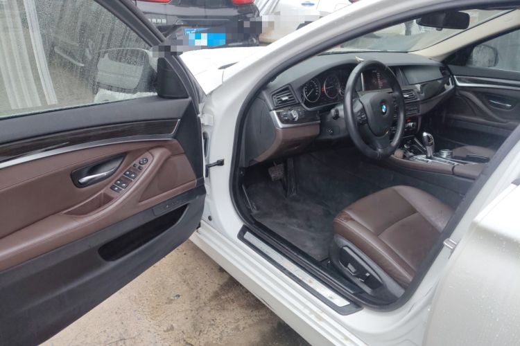 Used BMW 5 Series 2014 525Li Luxury Design Package