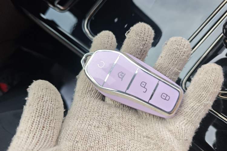 Used BYD Han 2022 EV Genesis Edition 715KM Front-Wheel-Drive Prestige Model