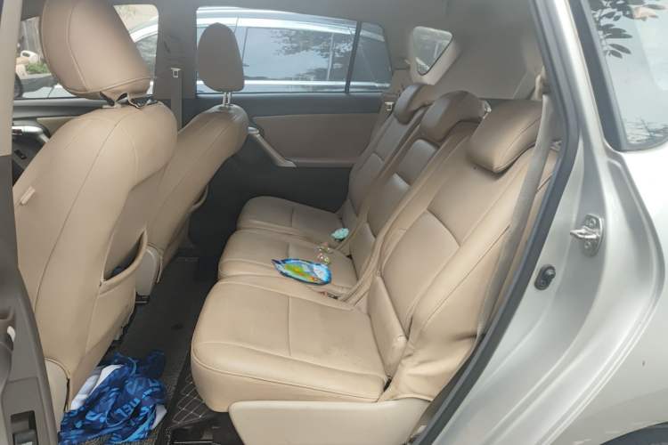 Used Toyota Verso 2014 Starlight 180E CVT Elite Edition