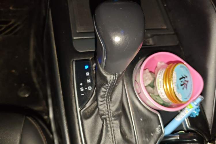 Used Toyota Camry 2021 Dual-Motor 2.5HG Luxury Edition Gear Lever