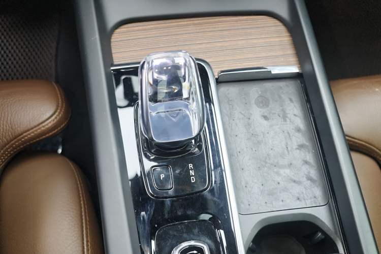 Used Volvo XC60 2022 B5 4x4 Smart Luxury Edition