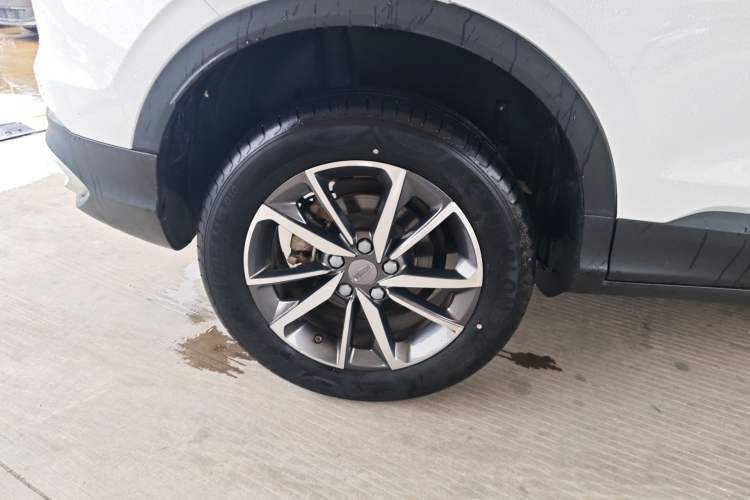 Used Geely Auto Coolray 2020 Facelift 240T DCT Hunter