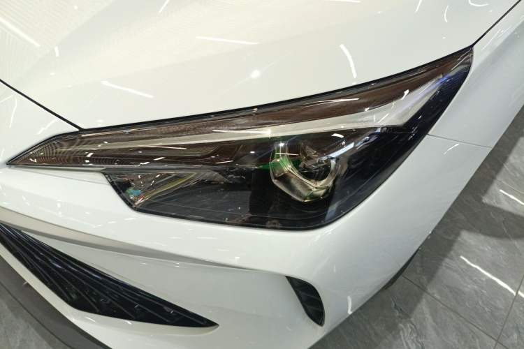 Used Roewe i5 2026 Model 1.5L CVT Luxury Version