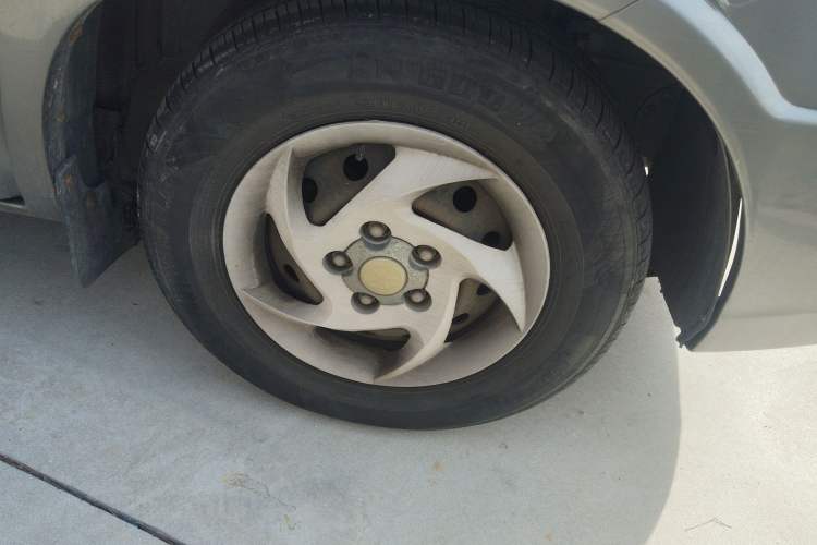 Used JAC Group Refine 2011 2.4L Government Procurement Version Manual Luxury Trim
