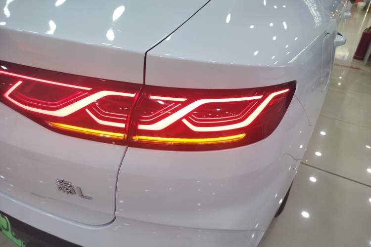 Used BYD Qin L 2024 DM-i 80KM Leading Model