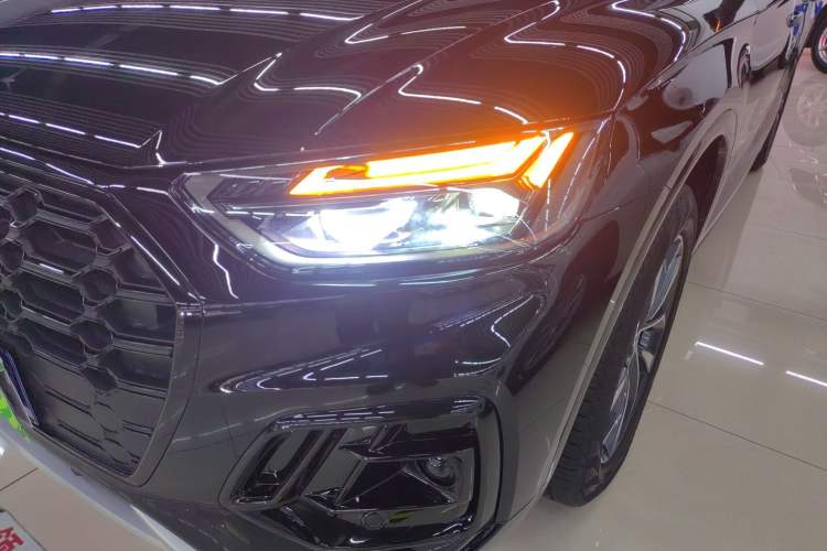 Used Audi Q5L 2023 40T Luxury Dynamic Model Left Front Headlight