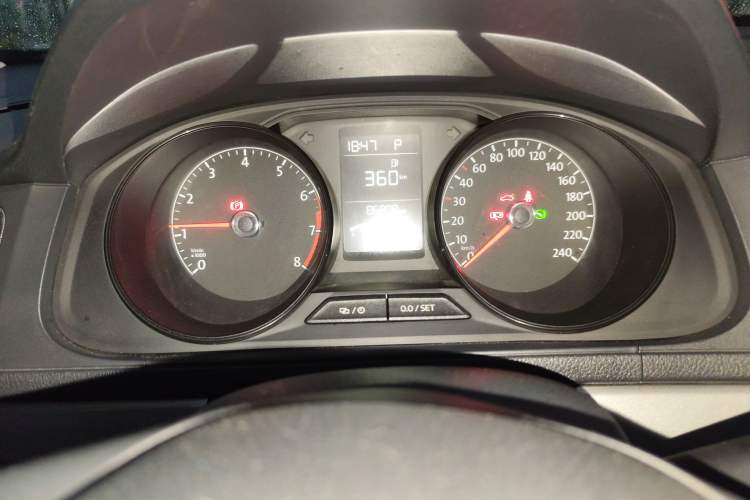 Used Volkswagen Lavida 2017 1.6L Automatic Fashion Edition