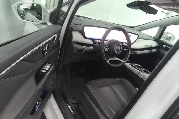 Used Buick GL8 New Energy 2026 Model Lu Zun Smart Enjoyment Edition Driver Seat