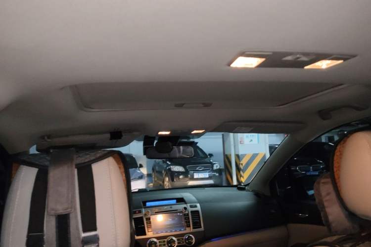 Used Mazda 8 2013 2.5L Ultimate Edition Headliner