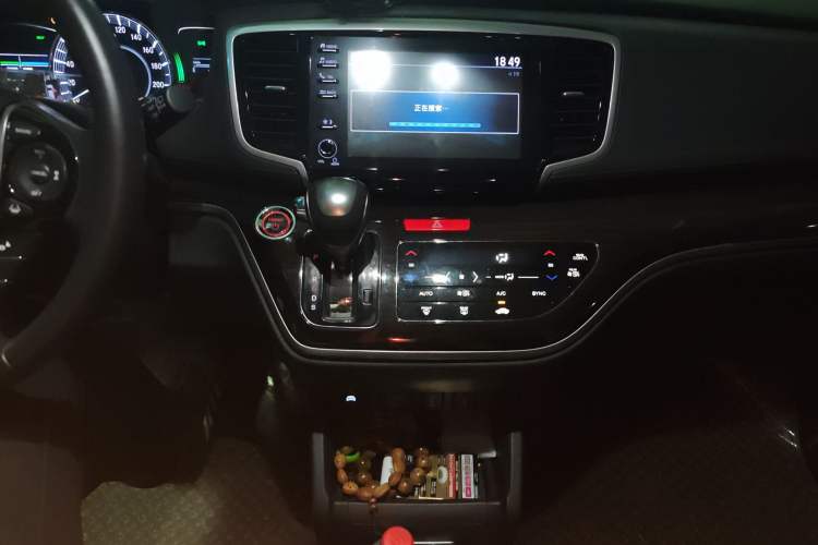 Used Honda Odyssey 2019 2.0L Rui-Zunxiang Edition Audio And AC Panel