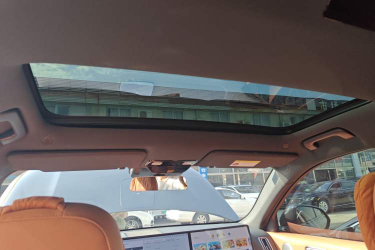 Used Li Auto L7 2023 Pro Model
