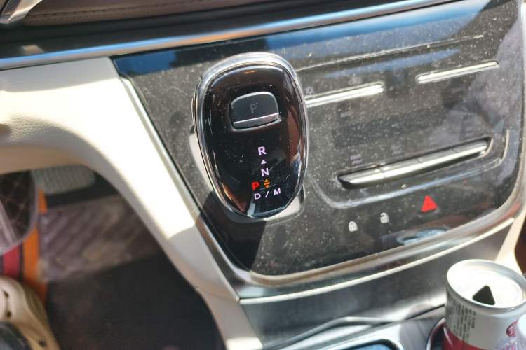 Used Buick GL8 2022 Land Cruiser Executive Class 652T Comfort Model Gear Lever