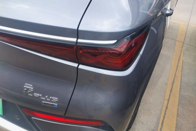 Used BYD Yuan PLUS 2025 Intelligent Driving Version 510 KM Beyond-Grade Edition Right Rear Taillight