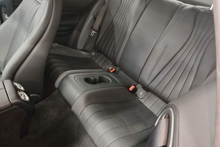 Used Mercedes-Benz E-Class 2019 E 200 Coupe Left Rear Seat