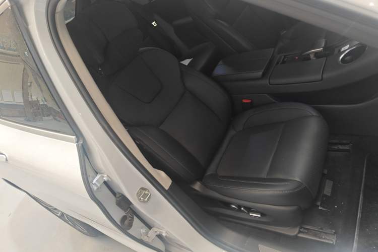 Used Hima AITO M5 2022 Extended-Range Four-Wheel Drive Performance Version