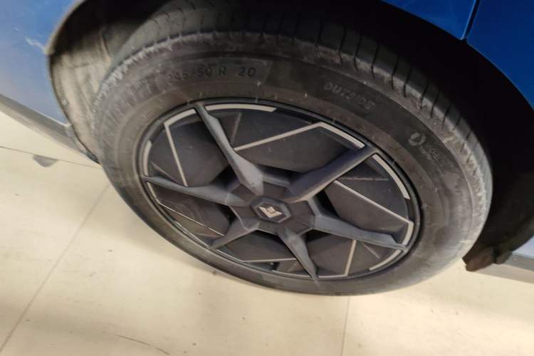 Used Hyptec HT 2024 825 Ultra-High Voltage LiDAR Edition
