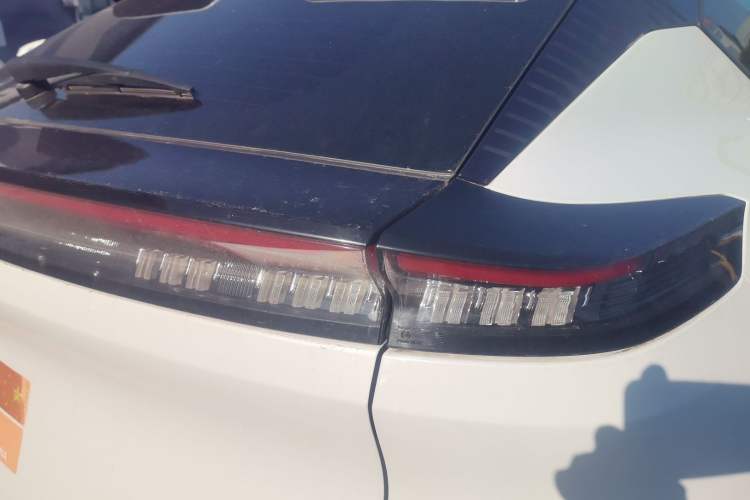 Used Dongfeng Aeolus Mage 2023 1.5T Luxury Edition Exterior 6