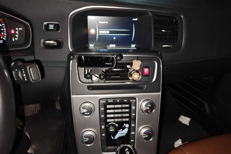 Used Volvo S60 2017 S60L T3 Smart Upgrade Edition
