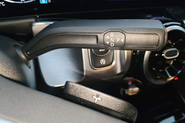 Used Mercedes-Benz GLB 2024 GLB 200 Fashion Model