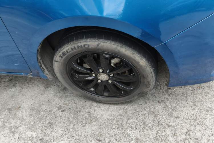 Used BYD Surui 2012 1.5TI Manual Luxury Version