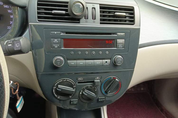 Used Nissan Tiida 2011 1.6L CVT Comfort Model