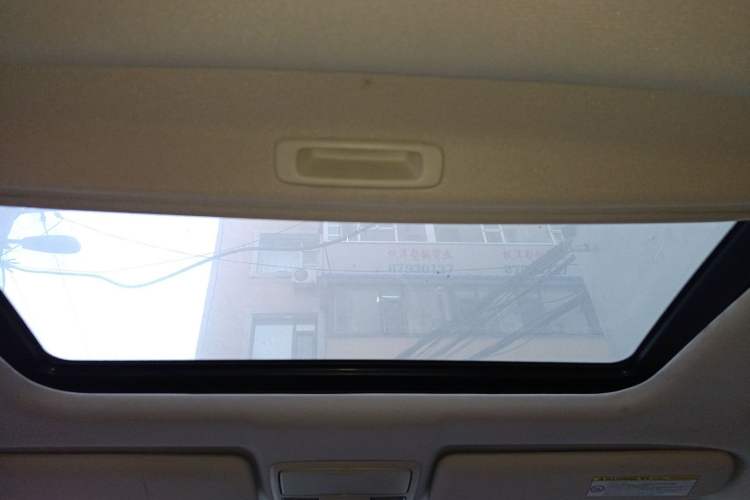 Used Honda CR-V 2012 2.4L Four-Wheel Drive Prestige Navigation Edition