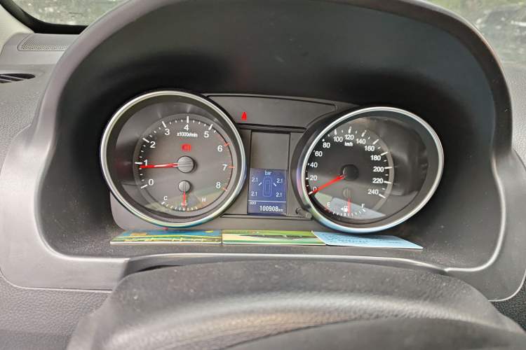 Used Haval H6 2016 Upgraded Model 1.5T Manual Two-Wheel Drive Elite Version