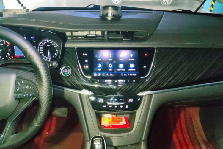 Used Cadillac XT6 2020 28T Seven-Seater Four-Wheel-Drive Luxury Version Audio And AC Panel