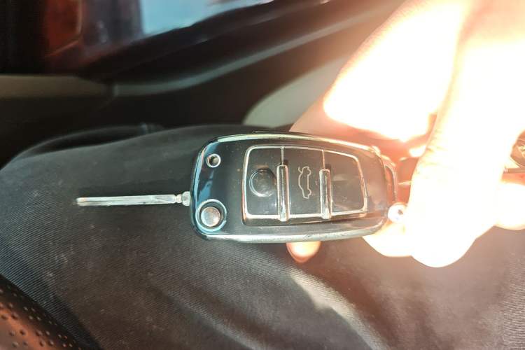 Used Audi A6L 2011 2.4L Technology Edition
