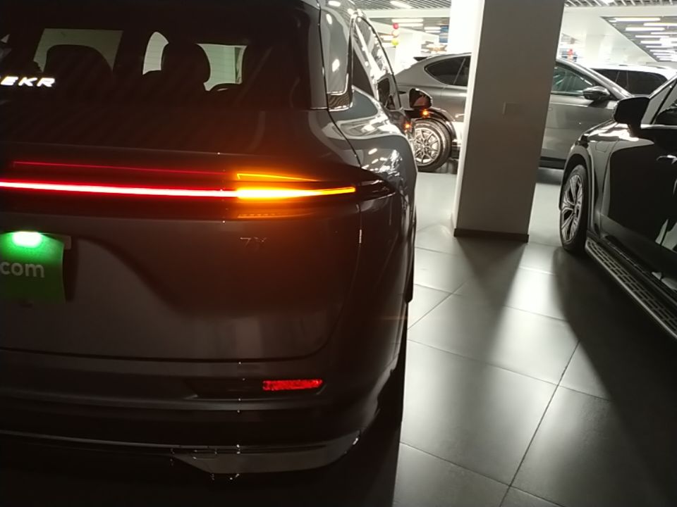 Zeekr 7X 2026 103kWh All-Wheel-Drive Ultra Edition — снимка 9