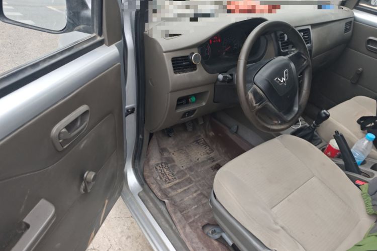 Used Wuling Rongguang V 2019 1.5L Window-Sealed Utility Model China VI LAR Driver Seat