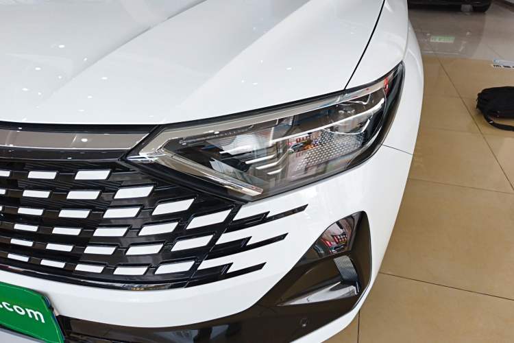 Used Jetta VS7 2024 280TSI Automatic Glory Edition
