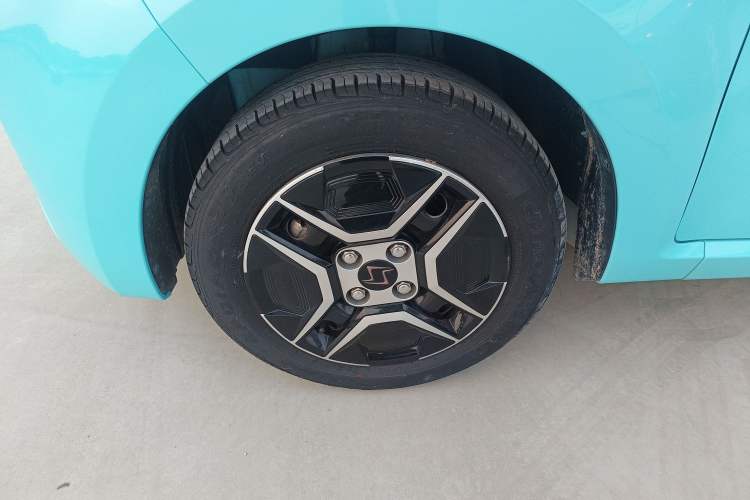 Used SOL E10X 2021 302 km Range Fashion Edition 31.4 kWh