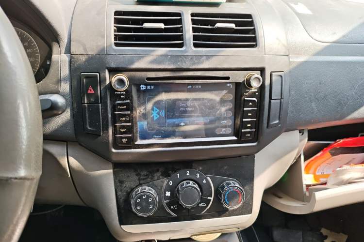 Used BAIC Weiwang M20 2014 1.5L Basic Version DAM15DL Audio And AC Panel