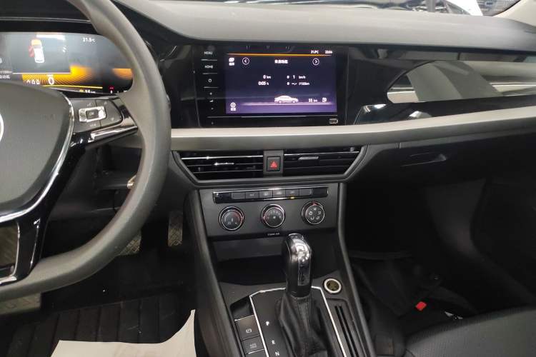 Used Volkswagen Lavida 2021 1.5L Automatic Comfort Edition
