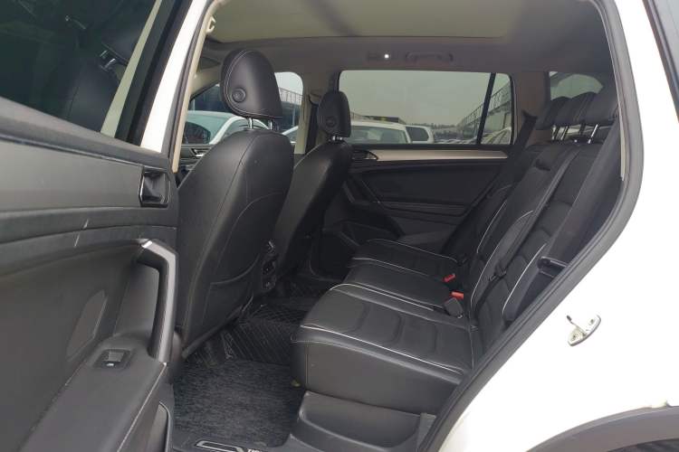 Used Volkswagen Tiguan L 2018 330TSI Automatic Two-Wheel Drive Flagship Edition