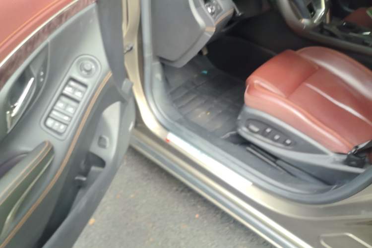 Used Buick LaCrosse 2014 2.0T SIDI Smart Luxury Flagship Edition