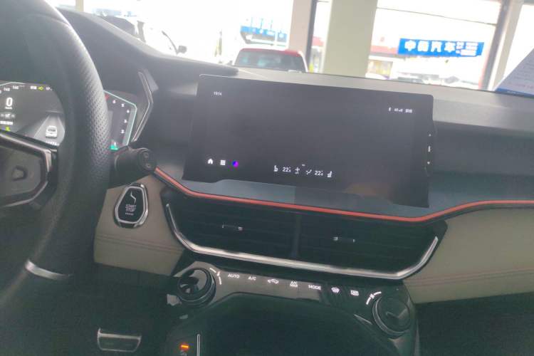 Used Lynk & Co 06 2020 1.5T YAO Halo Audio And AC Panel