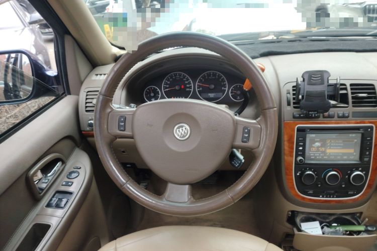 Used Buick GL8 2011 2.4L LT Executive Edition