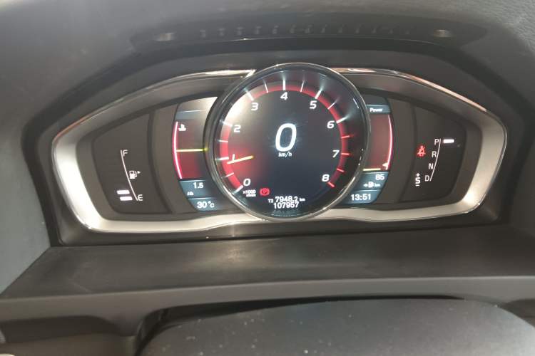 Used Volvo S60 2014 S60L T5 Intelligent Drive Edition Instrument Cluster