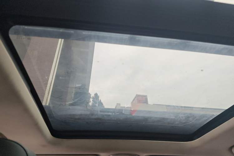 Used Haval H9 2017 2.0T Gasoline 4x4 Premium 5-Seater Headliner