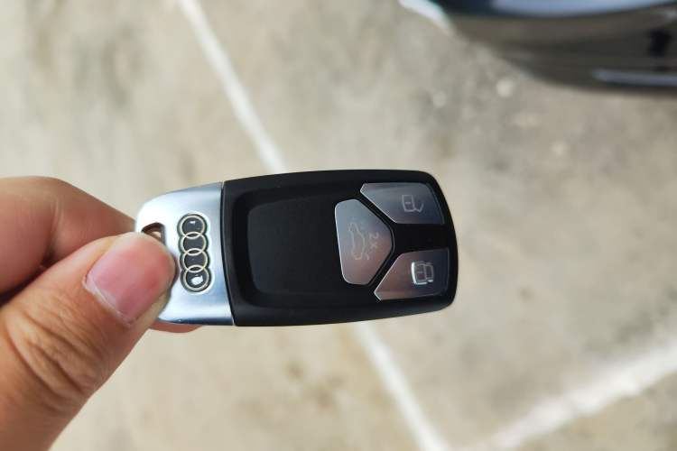 Used Audi Q5L 2022 Updated 40T Luxury Dynamic Edition
