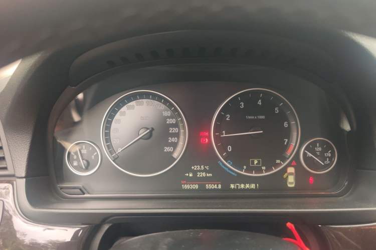 Used BMW 5 Series 2014 525Li Leading Model Instrument Cluster